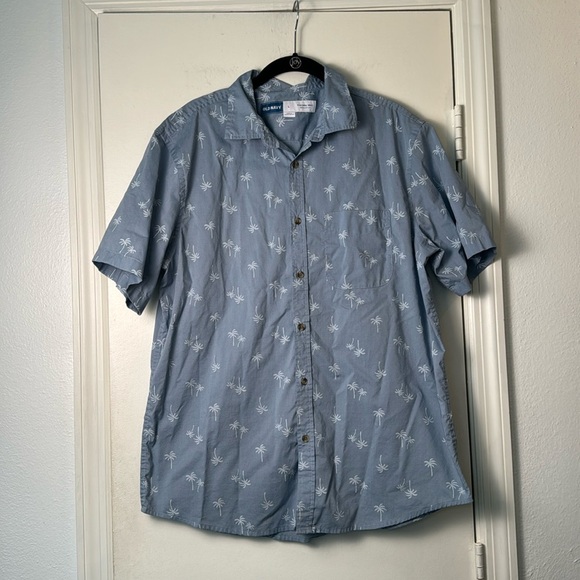 Old Navy Palm Tree Everyday Regular Fit Short Sleeve Button Down Casual Shirt -L - Picture 1 of 7